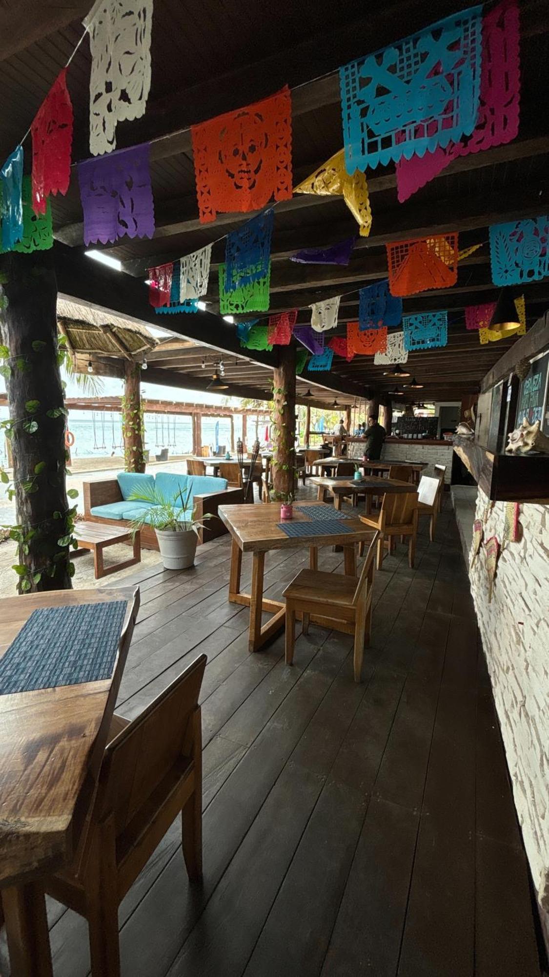 Aquastar Hotel & Apartments Mahahual Luaran gambar